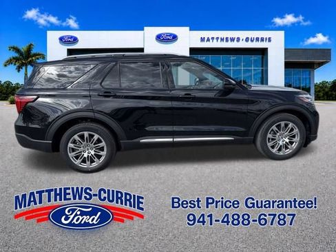 New 2026 Ford Explorer Platinum RWD image 3