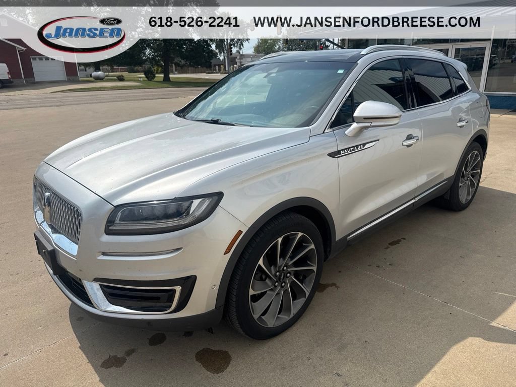 Used 2019 Lincoln Nautilus Reserve w/ Ultimate Package AWD/4WD image 3