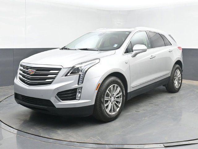 Used 2017 Cadillac XT5 Luxury w/ Driver Awareness Package AWD/4WD image 10