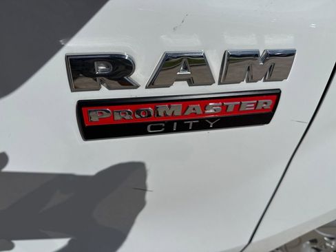 Used 2022 RAM ProMaster City Tradesman image 17