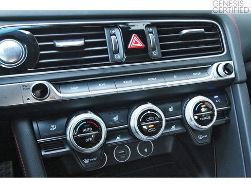 Used 2023 Genesis G70 2.0T w/ Sport Prestige Package image 27