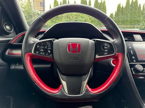 Used 2018 Honda Civic Type R image 19