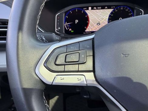 Used 2023 Volkswagen Taos SEL image 30