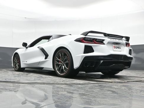 Used 2023 Chevrolet Corvette Stingray Premium Conv w/ Z51 Performance Package image 43