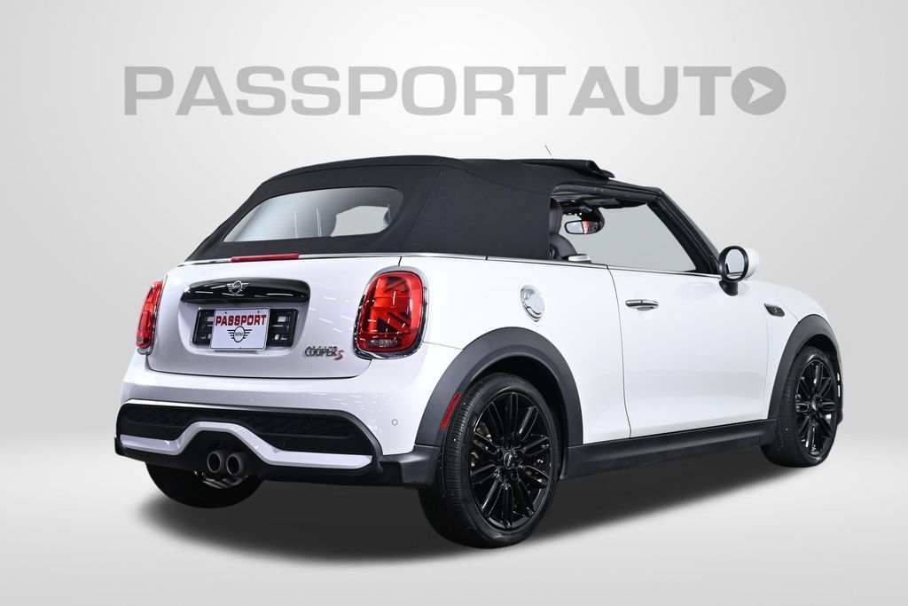 Used 2024 MINI Cooper S FWD image 8