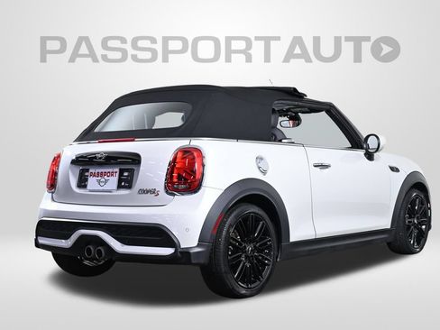Used 2024 MINI Cooper S FWD image 8