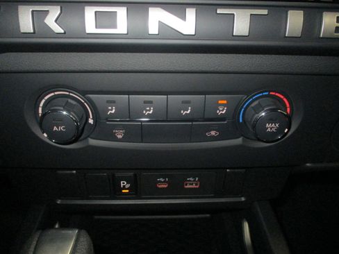 New 2025 Nissan Frontier SV image 26