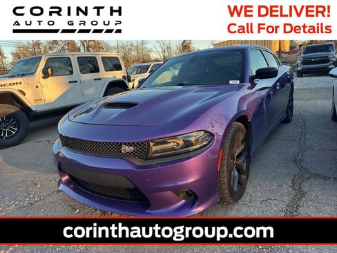 Used 2019 Dodge Charger GT w/ Plus Group image 2