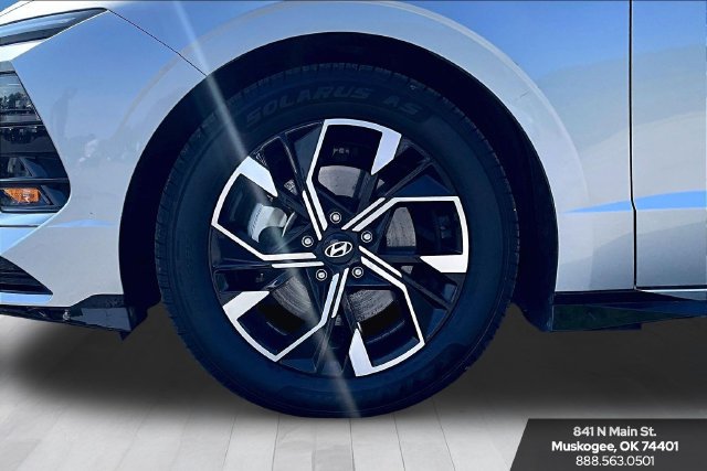 Used 2025 Hyundai Sonata SEL FWD image 34