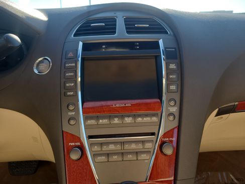 Used 2011 Lexus ES 350 FWD image 20