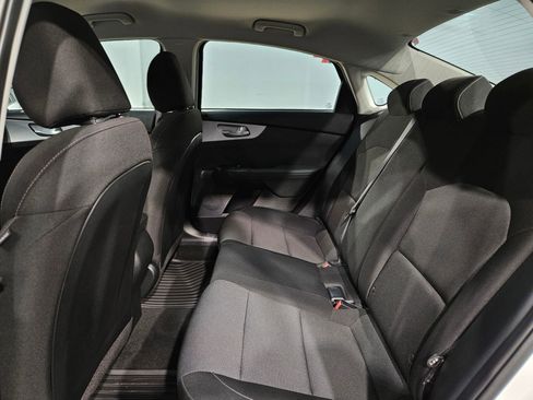 Used 2024 Kia Forte LXS w/ LXS Technology Package image 35