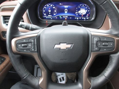 Used 2023 Chevrolet Tahoe High Country w/ Advanced Technology Package image 27