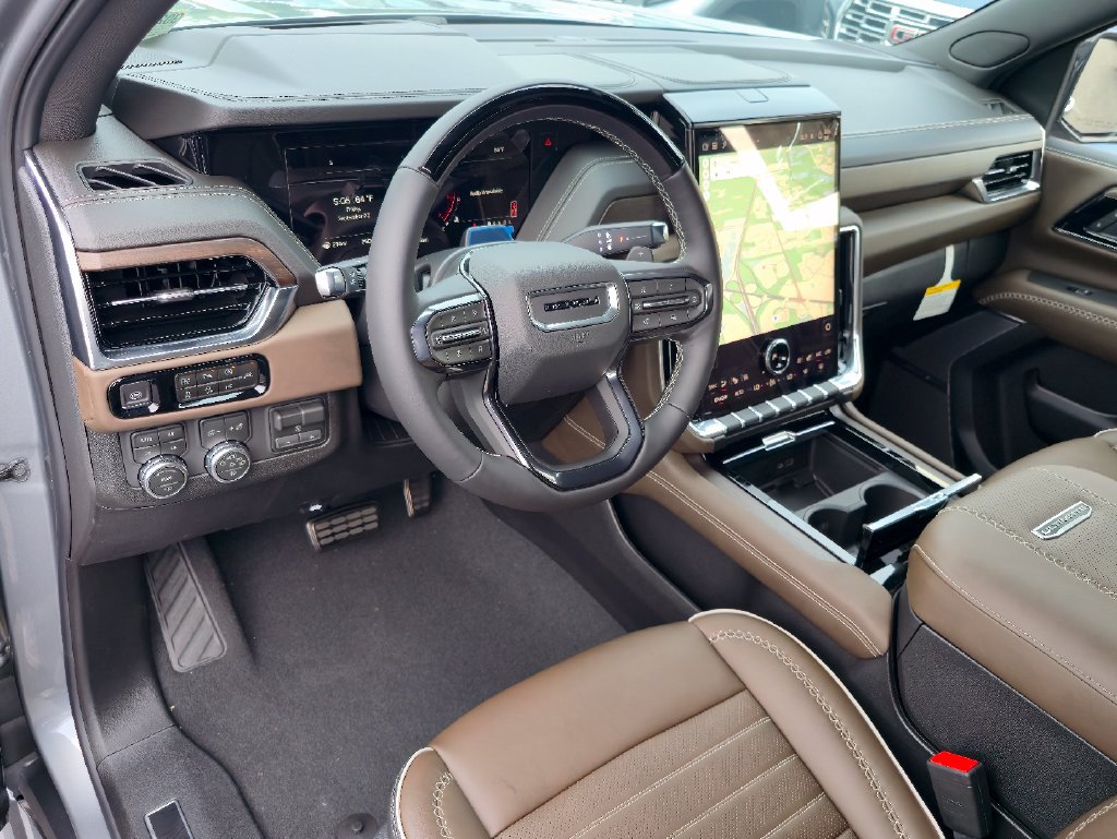 New 2026 GMC Yukon Denali Ultimate AWD/4WD image 11