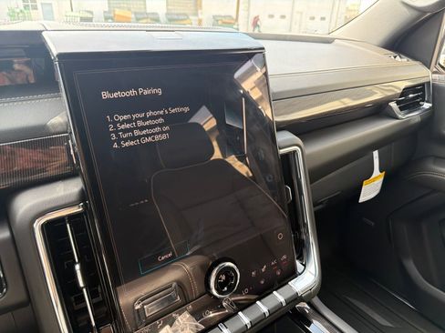 New 2026 GMC Yukon XL Elevation w/ Elevation Premium Package image 28