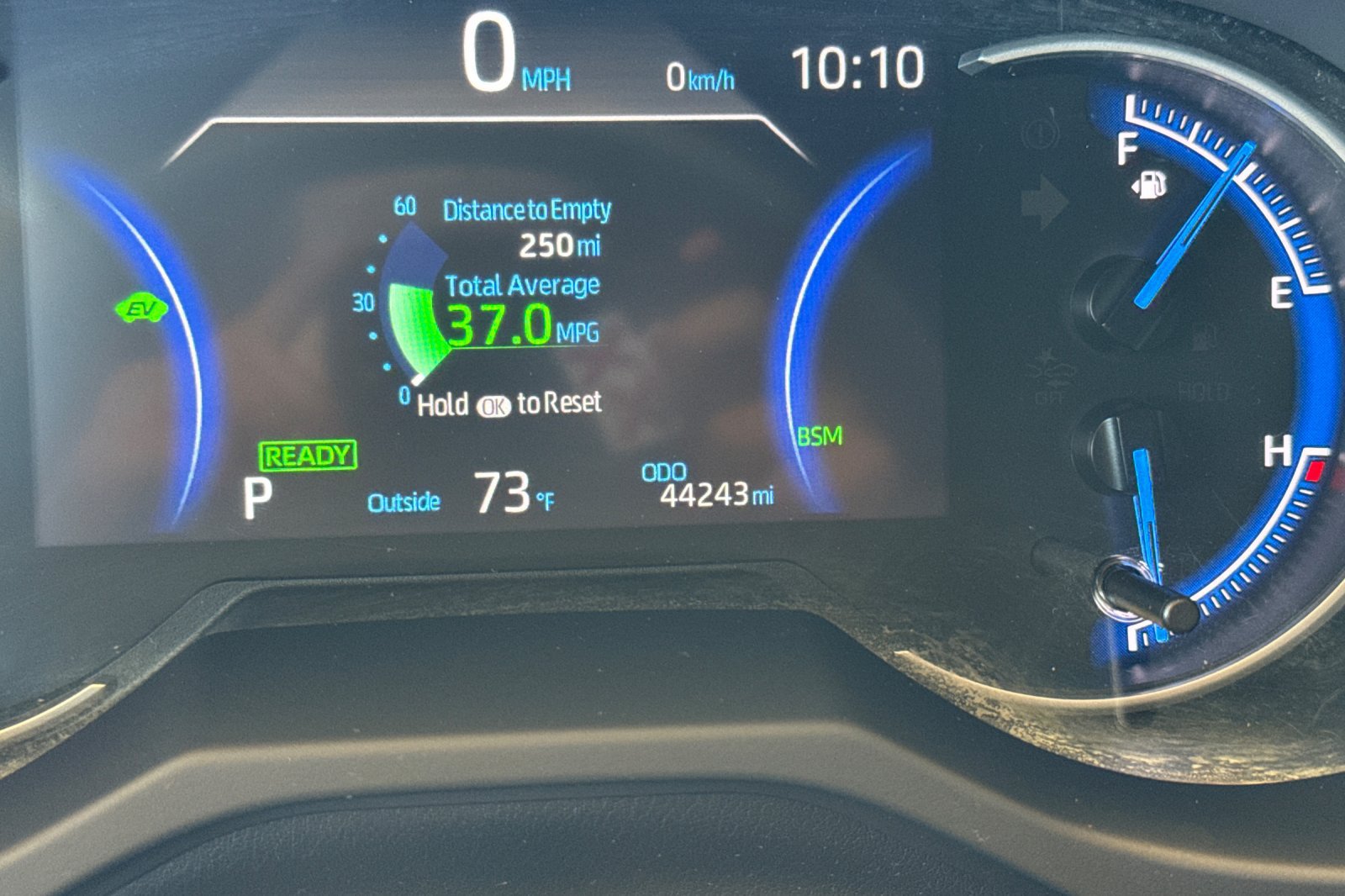 Certified 2024 Toyota RAV4 SE AWD/4WD image 32