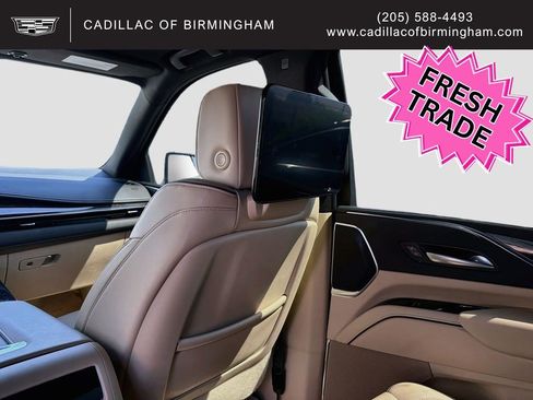 Certified 2023 Cadillac Escalade Premium Luxury w/ Performance Package AWD/4WD image 3