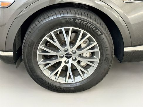 Used 2025 Genesis GV80 2.5T Standard AWD/4WD image 35