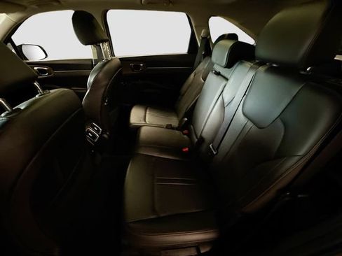 Used 2023 Kia Sorento S w/ Panoramic Sunroof Package AWD/4WD image 26