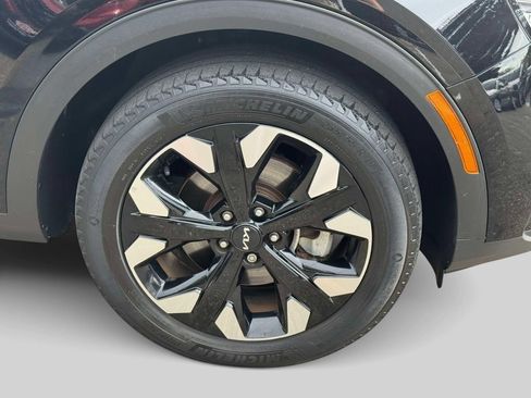 Used 2023 Kia Sportage X-Line w/ X-Line Premium Package AWD/4WD image 7