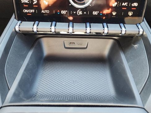 New 2026 GMC Terrain Elevation w/ Elevation Premium Package image 30