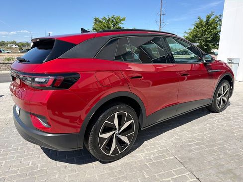 Certified 2024 Volkswagen ID.4 Pro S AWD/4WD image 7