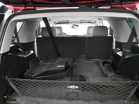 Used 2018 Chevrolet Tahoe LT AWD/4WD image 18