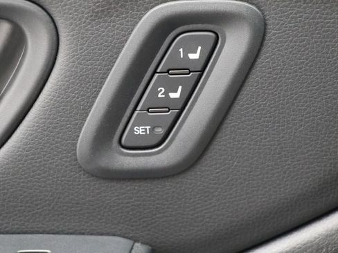 Used 2025 Honda Pilot Touring image 28