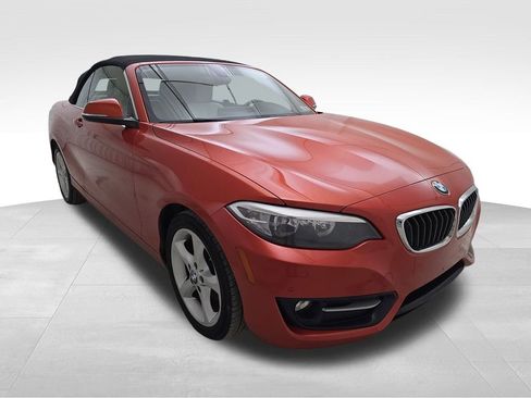Used 2017 BMW 230i xDrive Convertible image 2