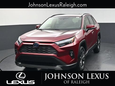 Used 2024 Toyota RAV4 Limited w/ Advanced Technology Package AWD/4WD image 5