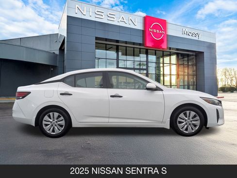 Certified 2025 Nissan Sentra S image 6
