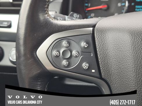 Used 2019 Chevrolet Suburban Premier AWD/4WD image 22