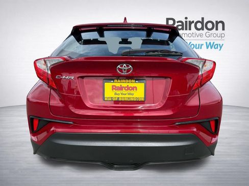 Used 2019 Toyota C-HR LE FWD image 6