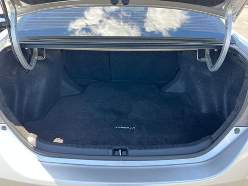 Used 2016 Toyota Corolla S FWD image 31