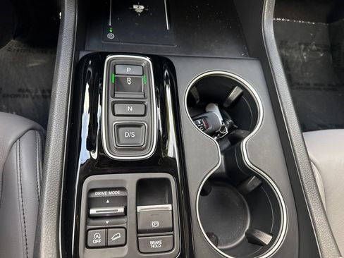 Used 2024 Honda Pilot Touring image 33