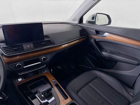 Certified 2023 Audi Q5 2.0T Premium Plus w/ Premium Plus Package image 24