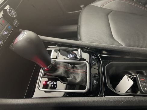 Used 2024 Jeep Compass Trailhawk w/ Trailhawk Elite Group image 26