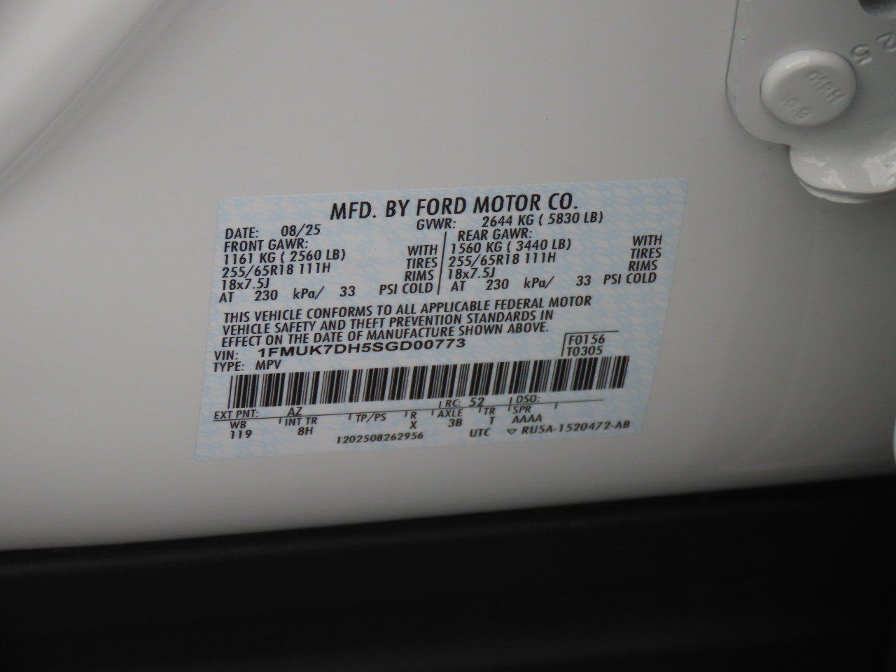 Used 2025 Ford Explorer Active RWD image 34
