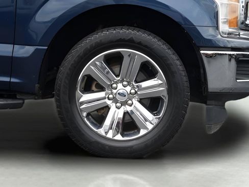 Used 2019 Ford F150 XLT w/ Equipment Group 302A Luxury RWD image 4