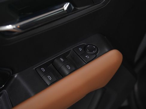 Used 2023 GMC Canyon AT4 image 19