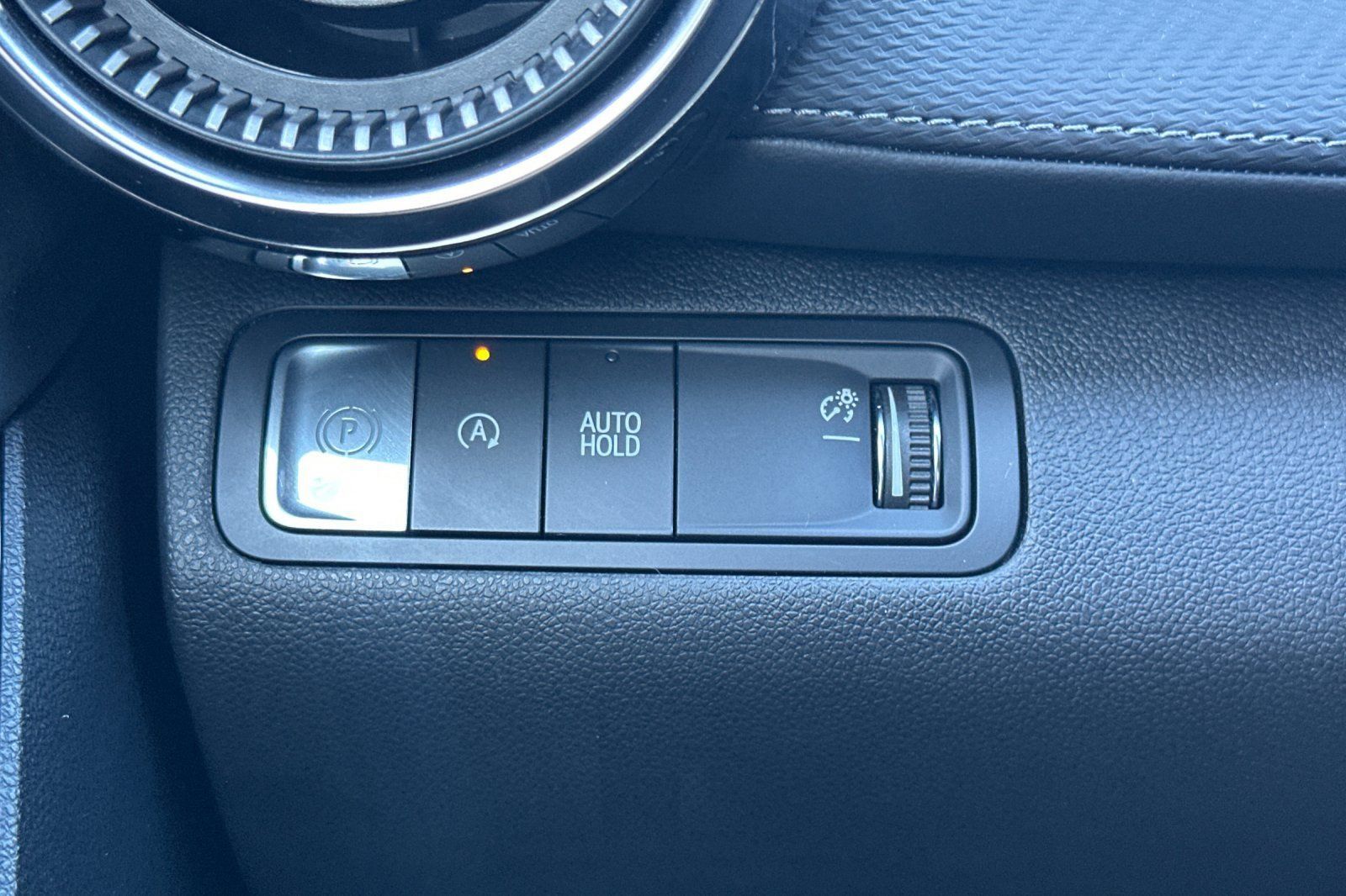 Used 2025 Chevrolet Equinox LT w/ Convenience Package II FWD image 39