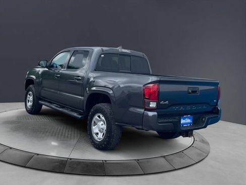 Used 2020 Toyota Tacoma SR AWD/4WD image 3