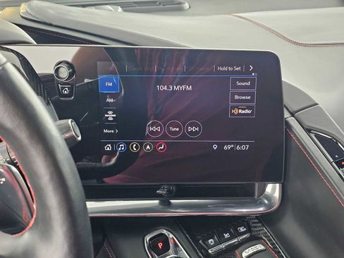 Used 2020 Chevrolet Corvette Stingray Premium Cpe w/ 3LT Preferred Equipment Group RWD image 24