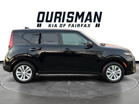 Certified 2022 Kia Soul LX image 7