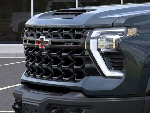 New 2026 Chevrolet Silverado 2500 ZR2 w/ ZR2 Bison Edition AWD/4WD image 13