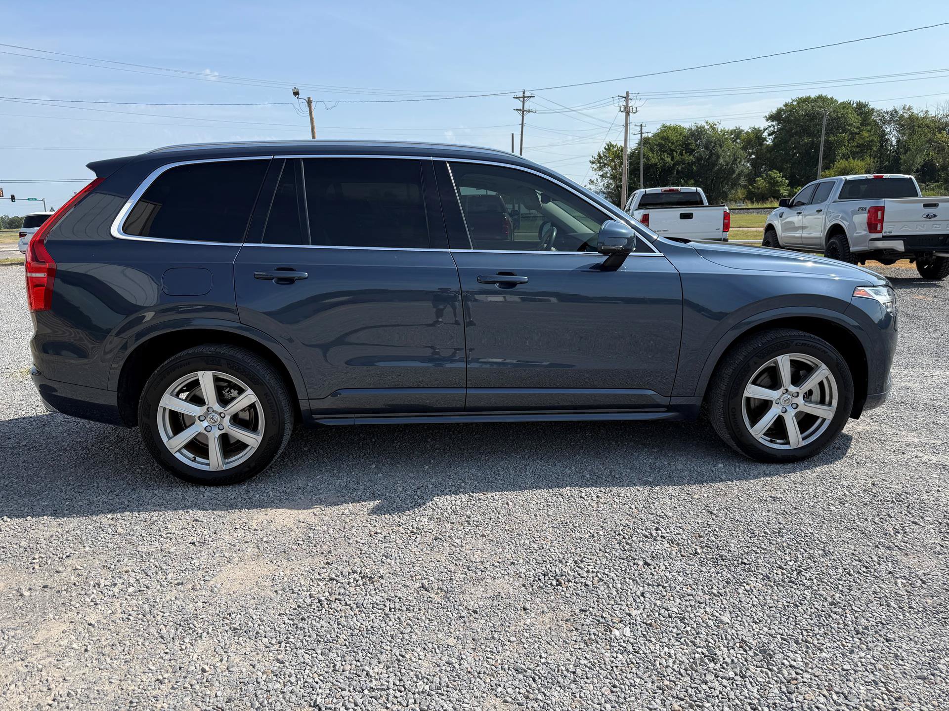 Used 2021 Volvo XC90 T5 Momentum w/ Advanced Package FWD image 7