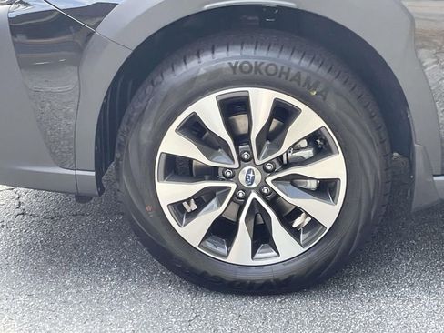 New 2025 Subaru Outback Limited w/ Popular Package #2 image 9