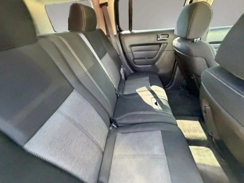 Used 2007 HUMMER H3 AWD/4WD image 25