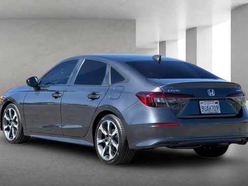 Used 2025 Honda Civic Sport image 6