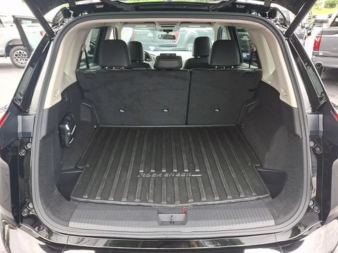 Used 2025 Nissan Rogue SV AWD/4WD image 28