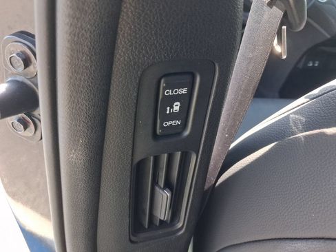 Certified 2025 Honda Odyssey EX-L image 24
